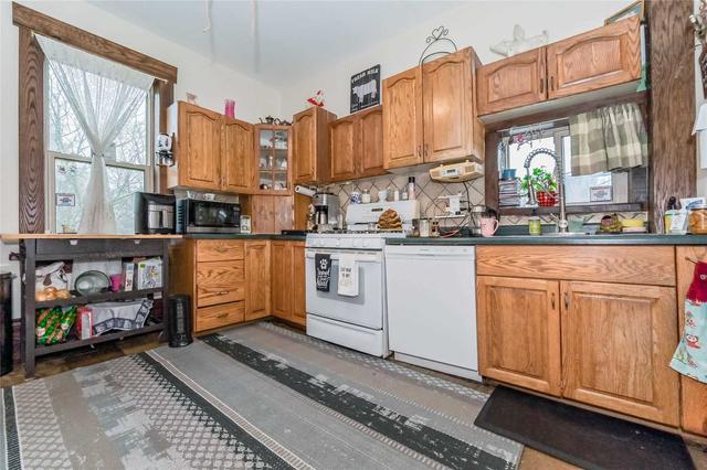 110 Smith St, House semidetached with 4 bedrooms, 2 bathrooms and 6 parking in Wellington North ON | Image 9