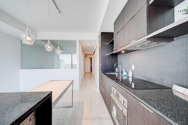 4211 - 197 Yonge St, Condo with 1 bedrooms, 1 bathrooms and 1 parking in Toronto ON | Image 8