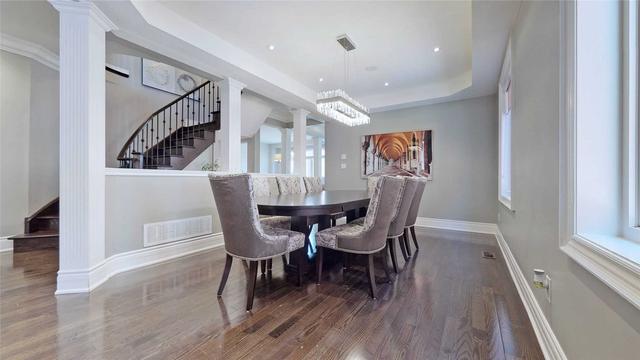 32 Wardlaw Pl, House detached with 4 bedrooms, 3 bathrooms and 4 parking in Vaughan ON | Image 36