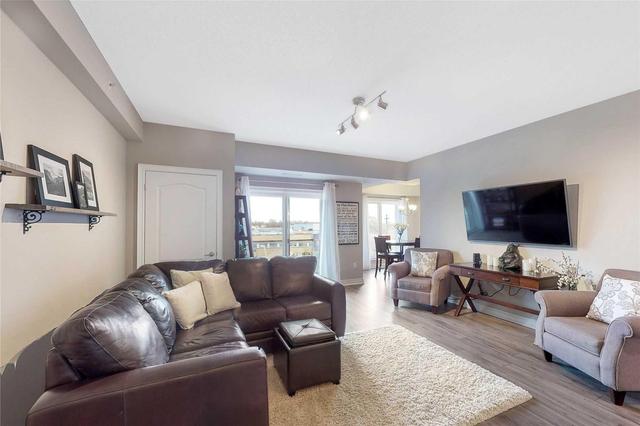 401 - 720 Yonge St, Condo with 3 bedrooms, 2 bathrooms and 1 parking in Barrie ON | Image 9