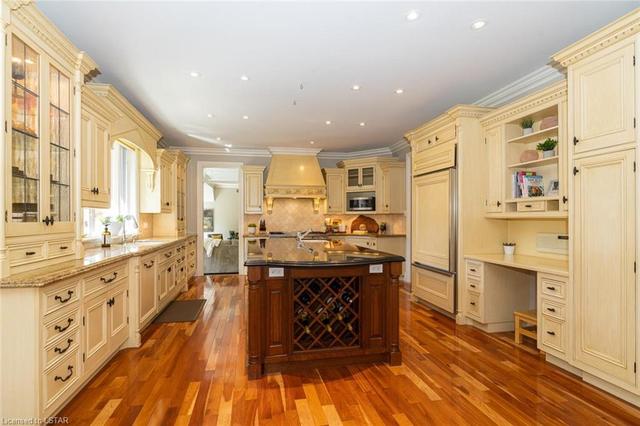 132 Chantry Place, House detached with 4 bedrooms, 4 bathrooms and 11 parking in London ON | Image 22