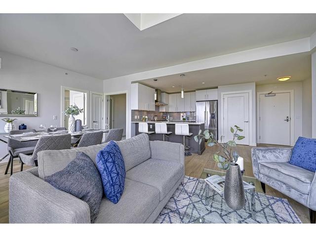 302 - 13040 No. 2 Road, Condo with 2 bedrooms, 2 bathrooms and null parking in Richmond BC | Card Image