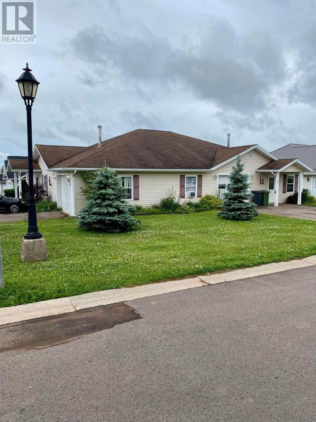 51 - 53 Horseshoe Boulevard, House detached with 2 bedrooms, 1 bathrooms and null parking in Charlottetown PE | Card Image