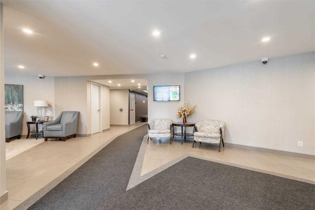 612 - 700 Dynes Rd, Condo with 3 bedrooms, 2 bathrooms and 1 parking in Burlington ON | Image 36