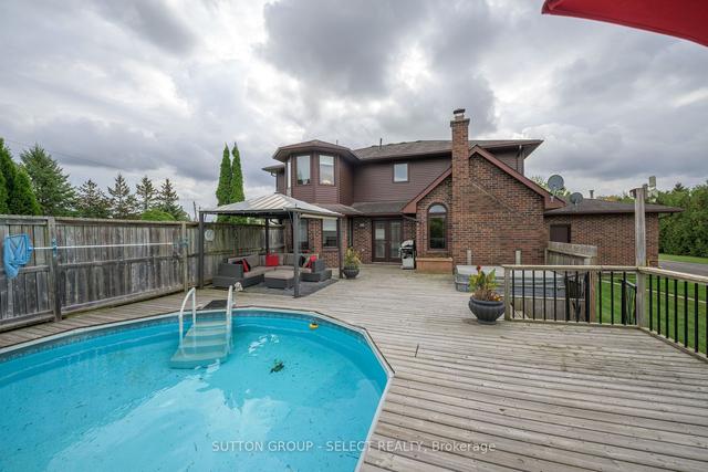 2578 Jenedere Crt, House detached with 3 bedrooms, 4 bathrooms and 15 parking in London ON | Image 30