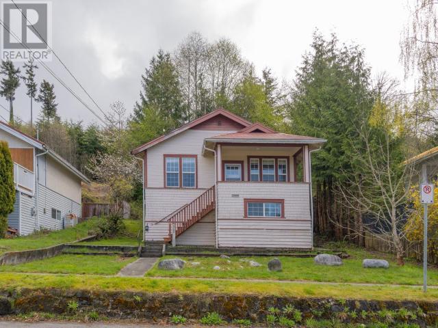 5782 Willow Ave, House detached with 3 bedrooms, 2 bathrooms and null parking in Powell River BC | Image 40