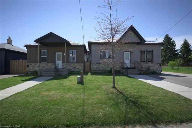 497 Simcoe Street, House detached with 4 bedrooms, 2 bathrooms and null parking in London ON | Image 1