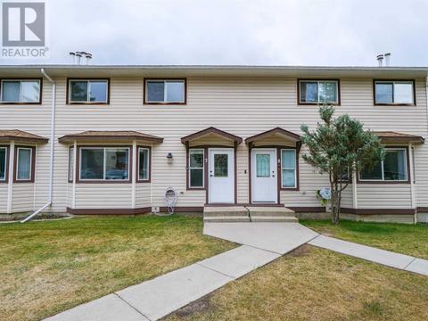 7 - 410 Pinchbeck Street, House attached with 3 bedrooms, 2 bathrooms and null parking in Quesnel BC | Card Image
