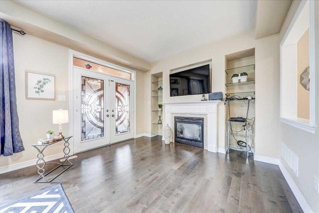 107 Cornwall Dr, House semidetached with 3 bedrooms, 3 bathrooms and 3 parking in Markham ON | Image 9
