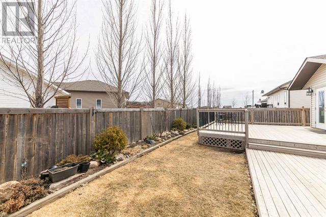 5106 54 Street, House detached with 6 bedrooms, 3 bathrooms and 4 parking in Vermilion River County AB | Image 38