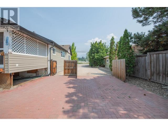 6060 Pleasant Valley Road, House detached with 4 bedrooms, 2 bathrooms and 8 parking in North Okanagan B BC | Image 56