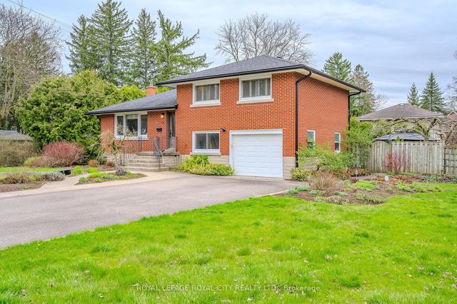 62 Clive Ave, House detached with 2 bedrooms, 2 bathrooms and 6 parking in Guelph ON | Image 12