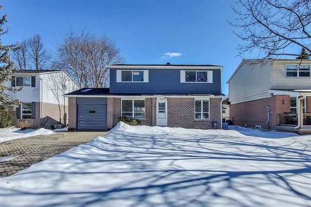 405 Borden Ave, House detached with 3 bedrooms, 1 bathrooms and 5 parking in Newmarket ON | Image 1
