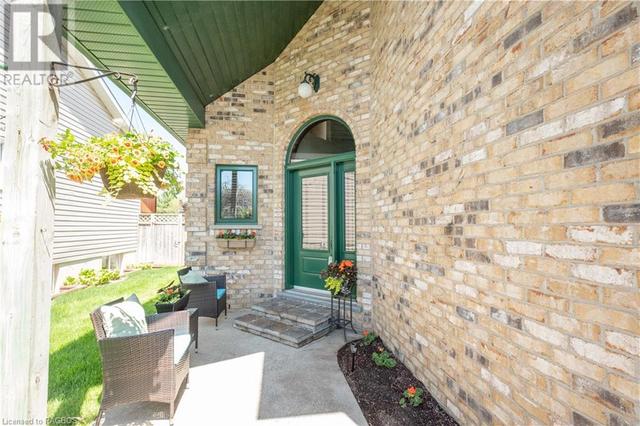 501 Joseph Street, House detached with 3 bedrooms, 2 bathrooms and 5 parking in Saugeen Shores ON | Image 4