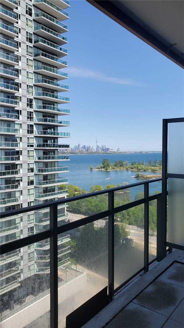 1314 - 30 Shore Breeze Dr, Condo with 1 bedrooms, 1 bathrooms and 1 parking in Toronto ON | Image 4