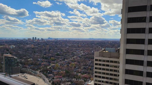 3003 - 8 Eglinton Ave E, Condo with 1 bedrooms, 1 bathrooms and 0 parking in Toronto ON | Image 1