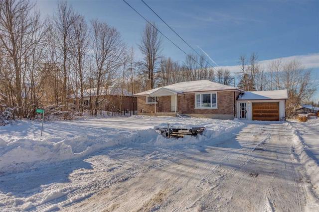 1262 Mann Rd, House detached with 3 bedrooms, 1 bathrooms and 5 parking in Selwyn ON | Image 6