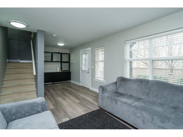 52 - 6350 142 Street, House attached with 3 bedrooms, 3 bathrooms and 2 parking in Surrey BC | Image 27