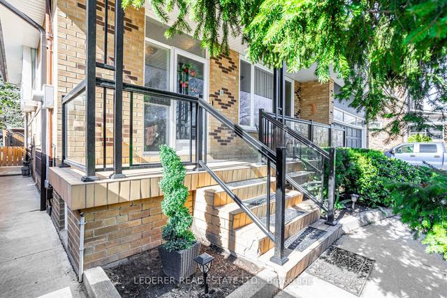 174 King St, House detached with 4 bedrooms, 3 bathrooms and 6 parking in Toronto ON | Image 33