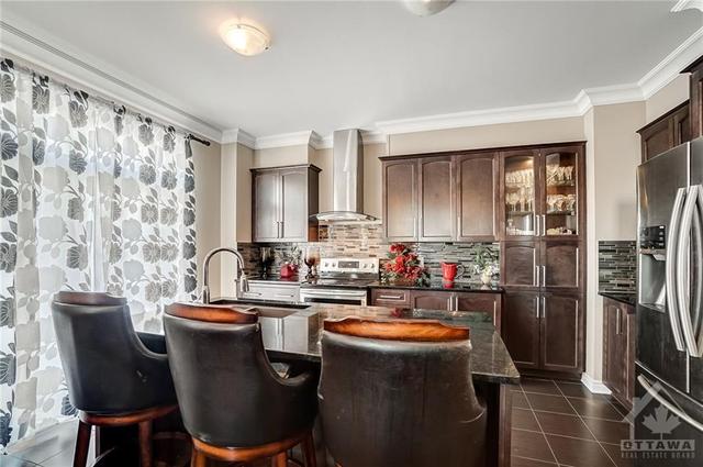 619 Des Aubepines Drive, House detached with 4 bedrooms, 3 bathrooms and 6 parking in Ottawa ON | Image 9