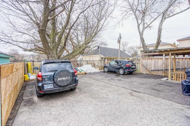 17 Tedder St, House detached with 4 bedrooms, 5 bathrooms and 4 parking in Toronto ON | Image 18
