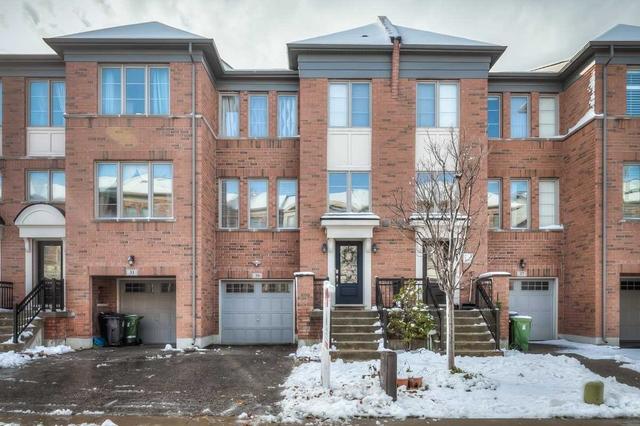 29 Belanger Cres, House attached with 4 bedrooms, 4 bathrooms and 2 parking in Toronto ON | Image 32