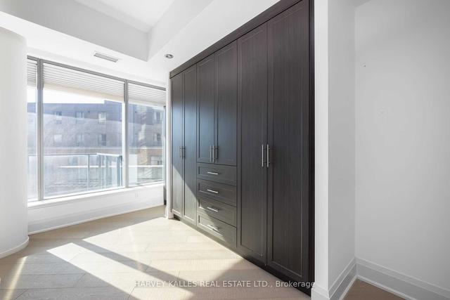 503 - 77 Charles St, Condo with 1 bedrooms, 2 bathrooms and 1 parking in Toronto ON | Image 13