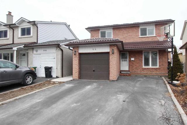 44 Windwood Dr, House detached with 3 bedrooms, 3 bathrooms and 3 parking in Toronto ON | Image 12