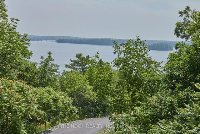 2189 Muskoka Rd 118 W Rd W, House detached with 3 bedrooms, 8 bathrooms and 10 parking in Muskoka Lakes ON | Image 35