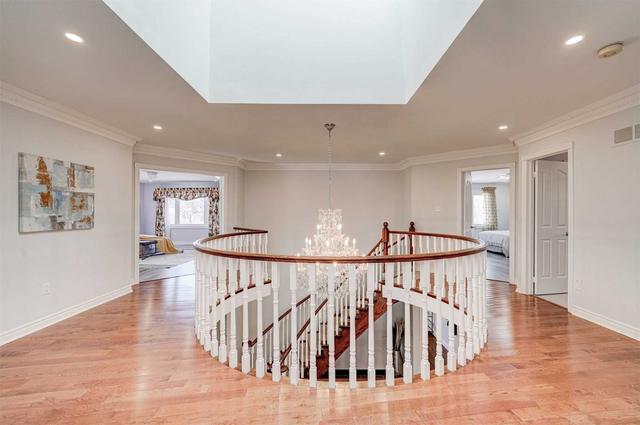 398 Weldrick Rd E, House detached with 5 bedrooms, 4 bathrooms and 7 parking in Richmond Hill ON | Image 13