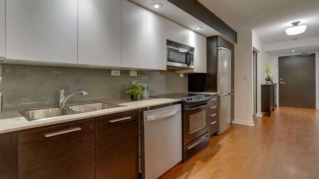 522 - 8 Telegram Mews, Condo with 2 bedrooms, 2 bathrooms and 1 parking in Toronto ON | Image 8
