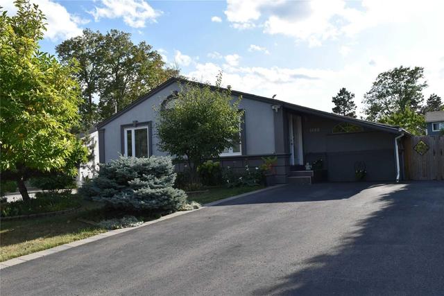 1468 Sixth Line, House detached with 2 bedrooms, 2 bathrooms and 6 parking in Oakville ON | Image 1