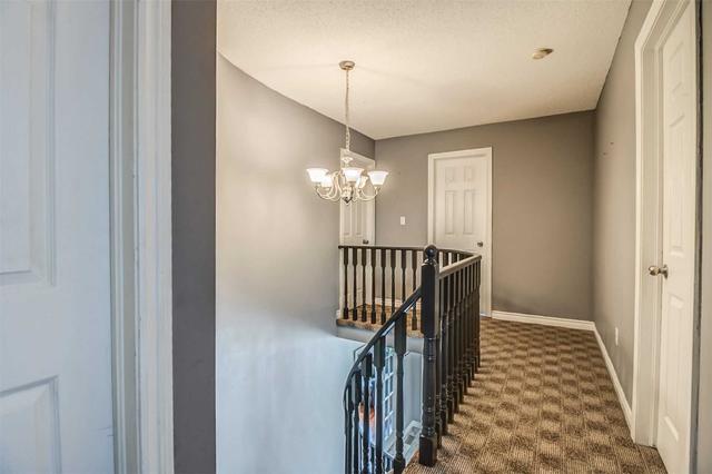 1082 Whistler Cres, House detached with 4 bedrooms, 3 bathrooms and 4 parking in Windsor ON | Image 11