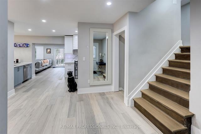 356 The Kingsway, House detached with 3 bedrooms, 4 bathrooms and 6 parking in Toronto ON | Image 33