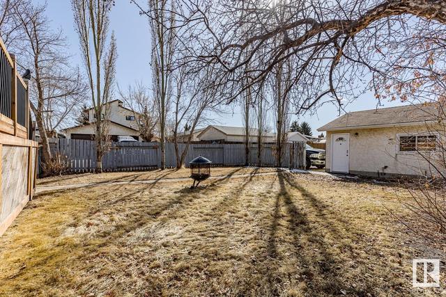 8707 31 Av Nw, House detached with 4 bedrooms, 2 bathrooms and 4 parking in Edmonton AB | Image 44