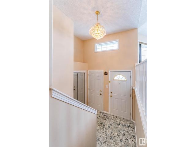 916 Jordan Cr Nw, House detached with 5 bedrooms, 2 bathrooms and 4 parking in Edmonton AB | Image 5