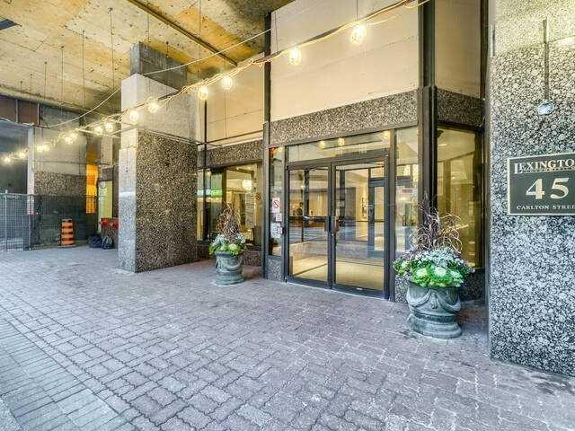 914 - 45 Carlton St, Home with 2 bedrooms, 2 bathrooms and 1 parking in Toronto ON | Image 12