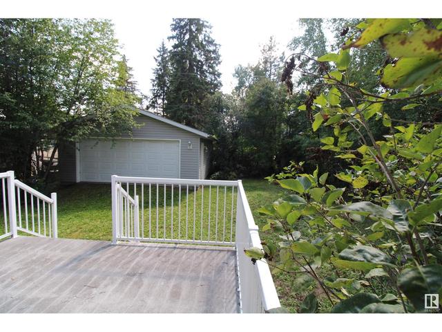 113 2 St, House detached with 3 bedrooms, 2 bathrooms and null parking in Seba Beach AB | Image 12