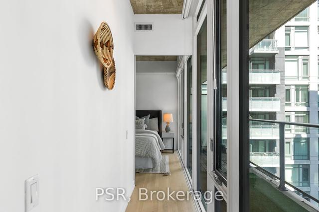 517 - 95 Bathurst St, Condo with 1 bedrooms, 1 bathrooms and 1 parking in Toronto ON | Image 11