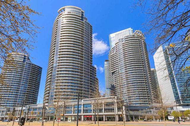 1001 - 208 Queens Quay W, Condo with 1 bedrooms, 1 bathrooms and 0 parking in Toronto ON | Image 32