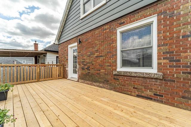 517 Rennie St, House detached with 3 bedrooms, 2 bathrooms and 4 parking in Hamilton ON | Image 29