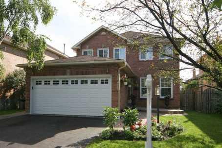 92 Ravenscroft Rd, House detached with 4 bedrooms, 3 bathrooms and 4 parking in Ajax ON | Image 1