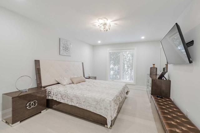 1913 Owlsnest Lane, House detached with 4 bedrooms, 3 bathrooms and 4 parking in Mississauga ON | Image 14