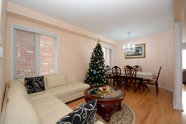 56 Haviland Circ, House detached with 4 bedrooms, 4 bathrooms and 6 parking in Brampton ON | Image 38