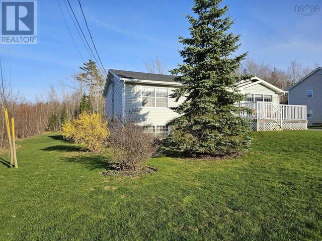2039 Angell Street, House detached with 4 bedrooms, 2 bathrooms and null parking in Westville NS | Image 4