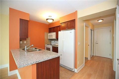2503 - 15 Greenview Ave E, Condo with 1 bedrooms, 1 bathrooms and 1 parking in Toronto ON | Image 3