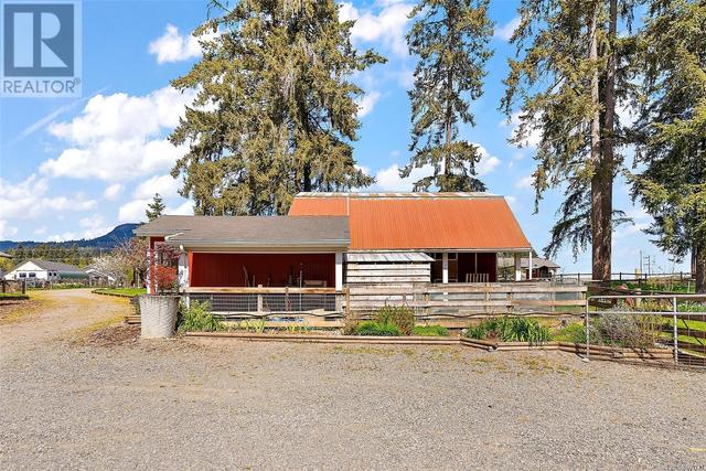 3574 Cowichan Lake Rd, House detached with 4 bedrooms, 2 bathrooms and 10 parking in North Cowichan BC | Image 50
