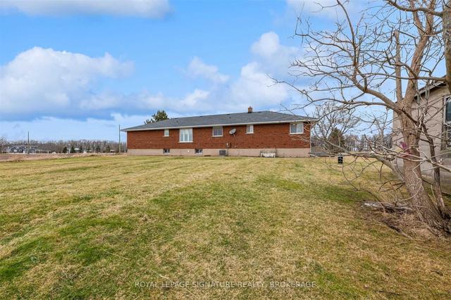 356 Ridge Rd E, House detached with 3 bedrooms, 2 bathrooms and 14 parking in Grimsby ON | Image 18