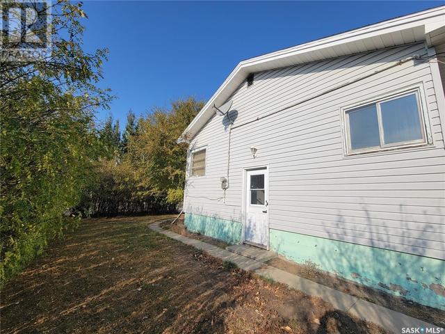 4901 Leader Street, House detached with 3 bedrooms, 1 bathrooms and null parking in Macklin SK | Image 22