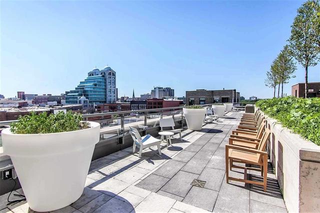05 - 85 Duke St W, Condo with 1 bedrooms, 1 bathrooms and 1 parking in Kitchener ON | Image 6